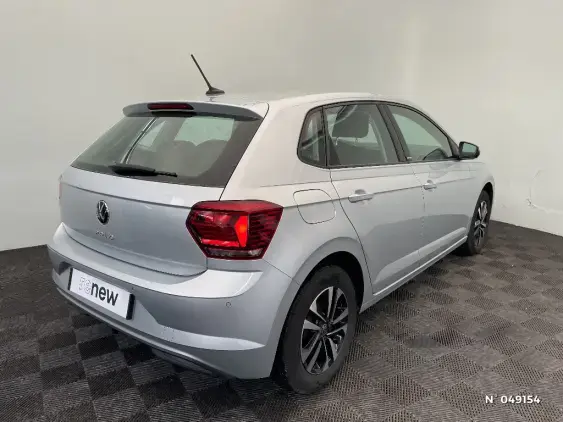 VOLKSWAGEN POLO VI - voiture d'occasion - Photo 4