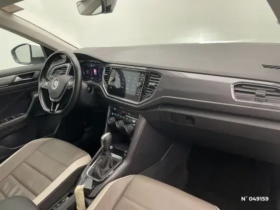 VOLKSWAGEN T-ROC - voiture d'occasion - Photo 10