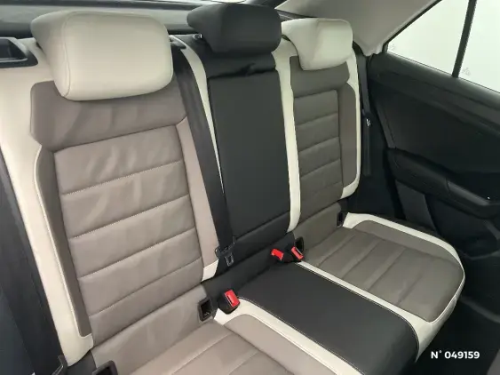 VOLKSWAGEN T-ROC - voiture d'occasion - Photo 11
