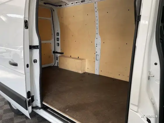 RENAULT MASTER III - voiture d'occasion - Photo 11