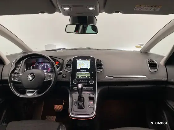 RENAULT SCENIC IV - voiture d'occasion - Photo 9