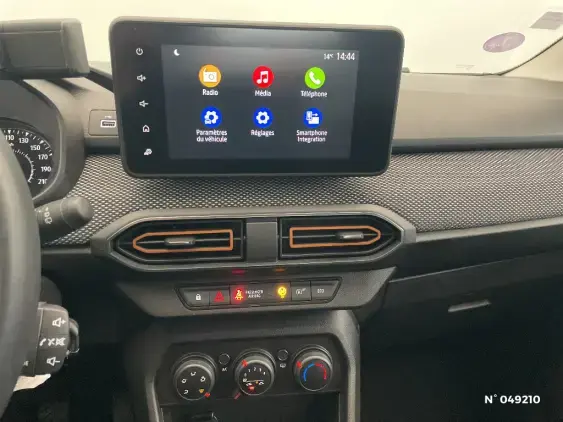 DACIA SANDERO III - voiture d'occasion - Photo 13