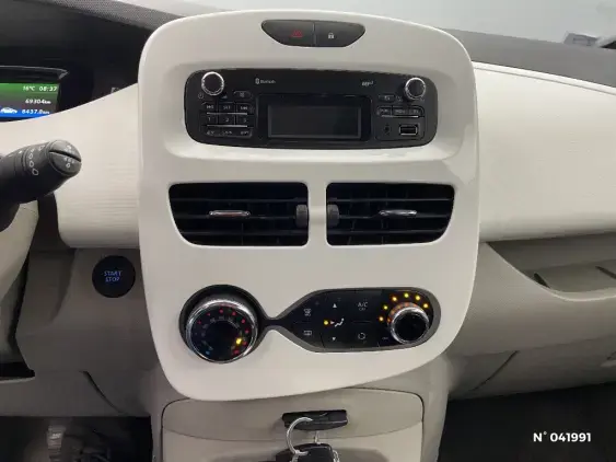 RENAULT ZOE - voiture d'occasion - Photo 10