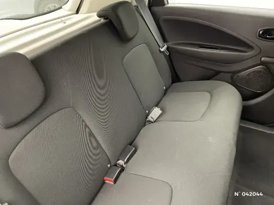 RENAULT ZOE - voiture d'occasion - Photo 11