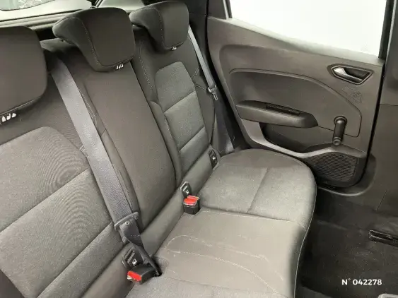 RENAULT CLIO V - voiture d'occasion - Photo 11