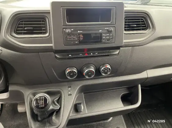 RENAULT MASTER FG III - voiture d'occasion - Photo 11