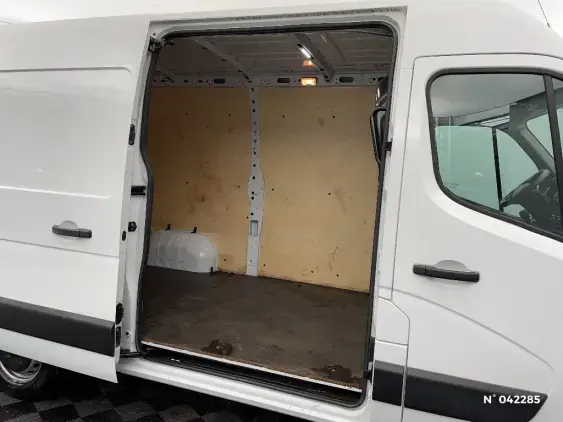 RENAULT MASTER FG III - voiture d'occasion - Photo 20