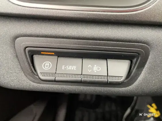 RENAULT CAPTUR II - voiture d'occasion - Photo 14