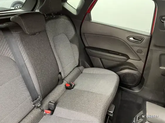 RENAULT CAPTUR II - voiture d'occasion - Photo 10