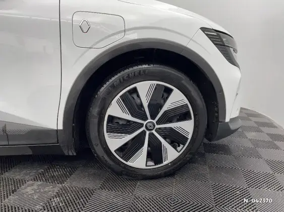 RENAULT MEGANE V - voiture d'occasion - Photo 8