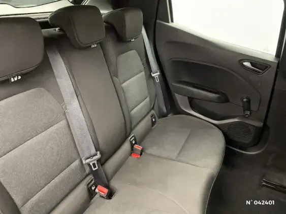 RENAULT CLIO V - voiture d'occasion - Photo 11