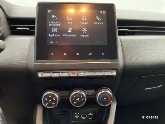 RENAULT CLIO V - voiture d'occasion - Photo 13