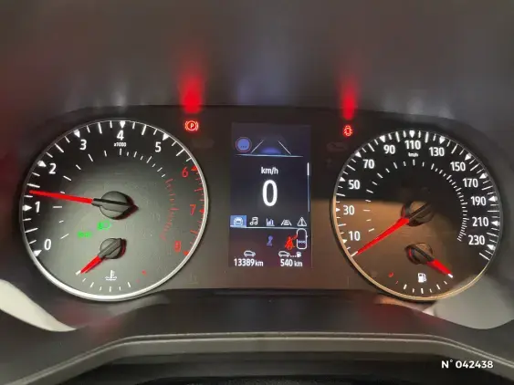 RENAULT CLIO V - voiture d'occasion - Photo 12