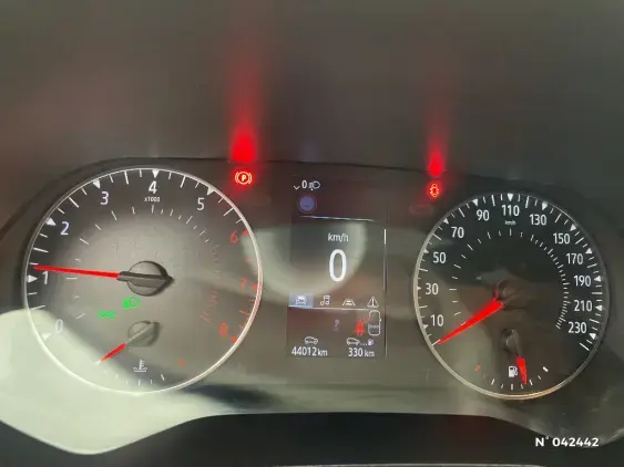 RENAULT CLIO V - voiture d'occasion - Photo 12