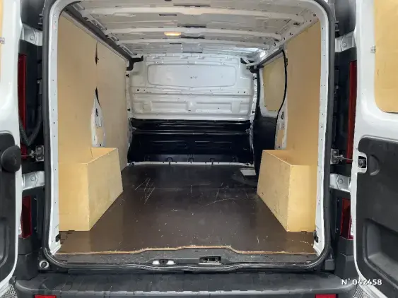 RENAULT TRAFIC FG III - voiture d'occasion - Photo 7