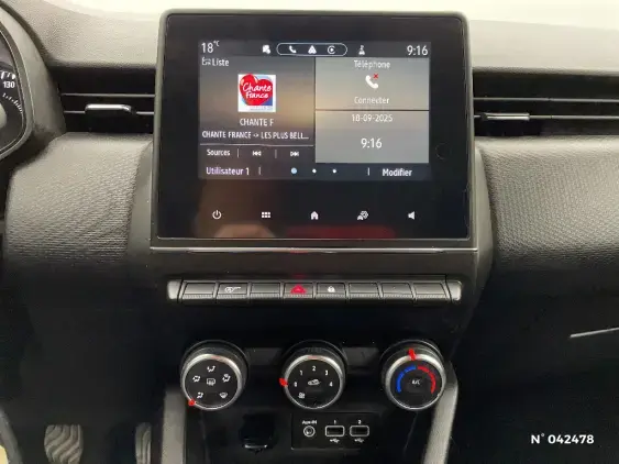 RENAULT CLIO V - voiture d'occasion - Photo 13