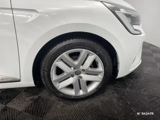 RENAULT CLIO V - voiture d'occasion - Photo 8