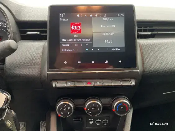 RENAULT CLIO V - voiture d'occasion - Photo 13