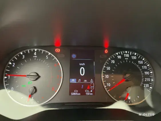 RENAULT CLIO V - voiture d'occasion - Photo 12