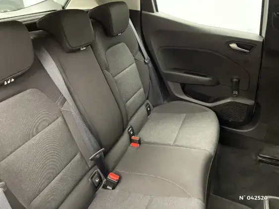 RENAULT CLIO V - voiture d'occasion - Photo 11