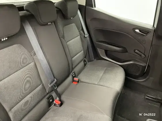 RENAULT CLIO V - voiture d'occasion - Photo 11