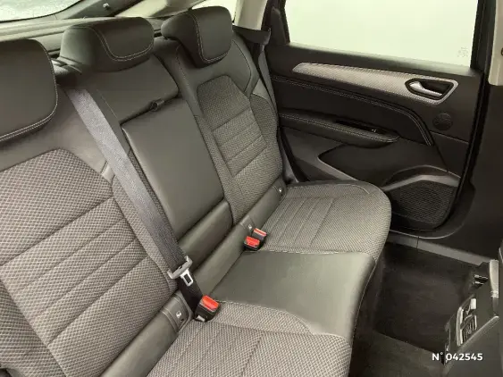 RENAULT ARKANA - voiture d'occasion - Photo 11