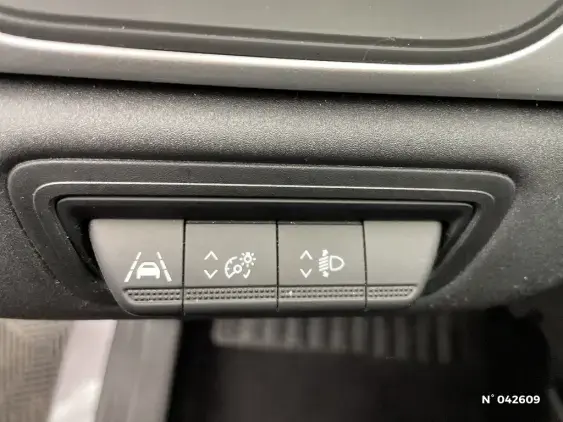 RENAULT CAPTUR II - voiture d'occasion - Photo 14