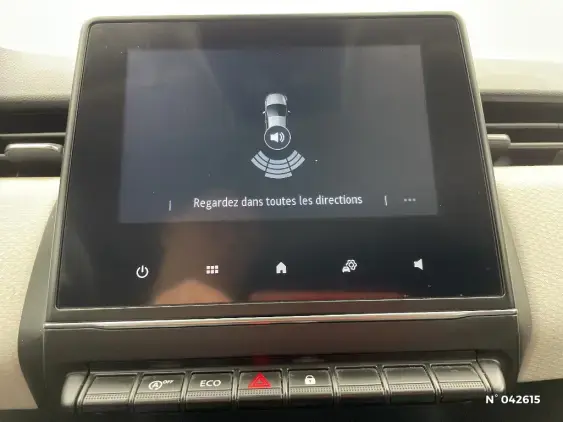 RENAULT CLIO V - voiture d'occasion - Photo 14