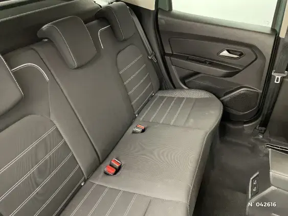 DACIA DUSTER II - voiture d'occasion - Photo 11