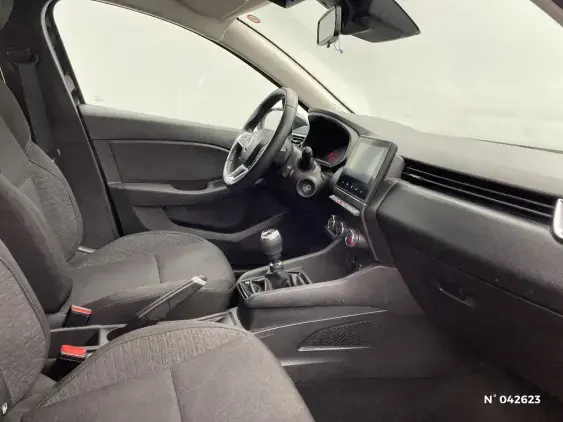 RENAULT CLIO V - voiture d'occasion - Photo 9