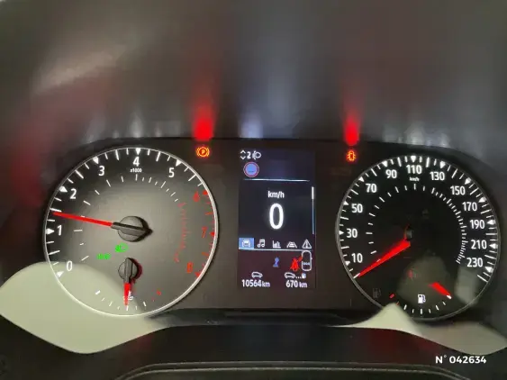 RENAULT CLIO V - voiture d'occasion - Photo 12