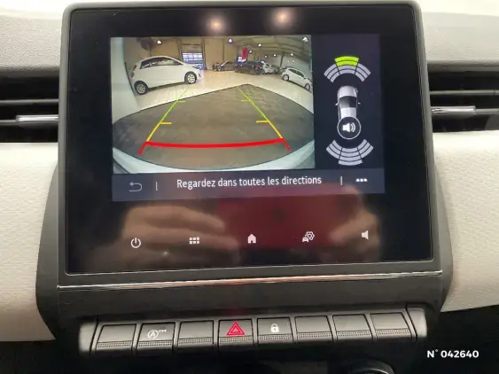 RENAULT CLIO V - voiture d'occasion - Photo 14