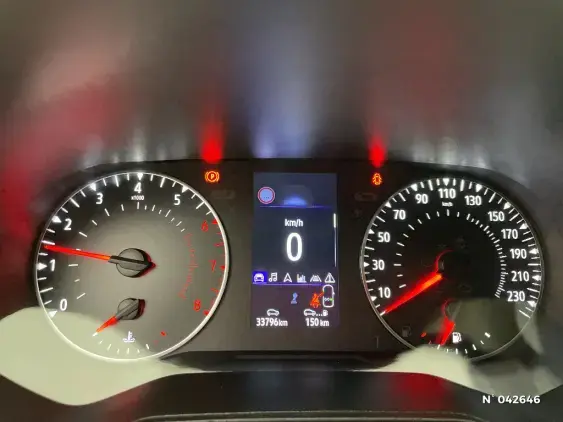 RENAULT CLIO V - voiture d'occasion - Photo 12