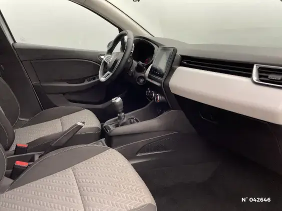 RENAULT CLIO V - voiture d'occasion - Photo 10