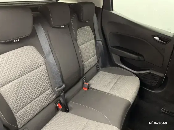 RENAULT CLIO V - voiture d'occasion - Photo 11