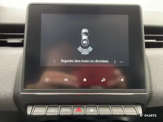 RENAULT CLIO V - voiture d'occasion - Photo 14