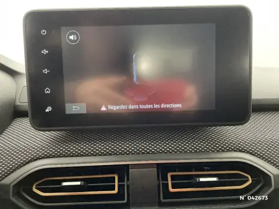 DACIA SANDERO III - voiture d'occasion - Photo 14