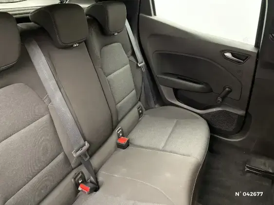 RENAULT CLIO V - voiture d'occasion - Photo 11