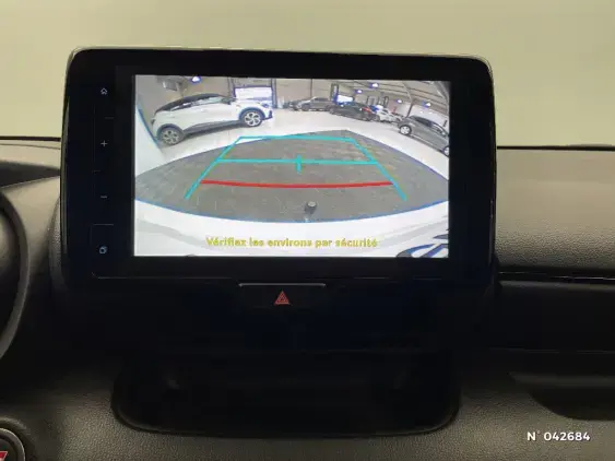 TOYOTA YARIS IV - voiture d'occasion - Photo 14