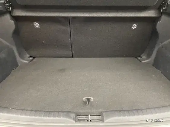 TOYOTA YARIS IV - voiture d'occasion - Photo 7