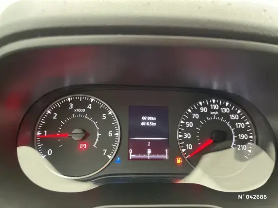 DACIA DUSTER II - voiture d'occasion - Photo 12