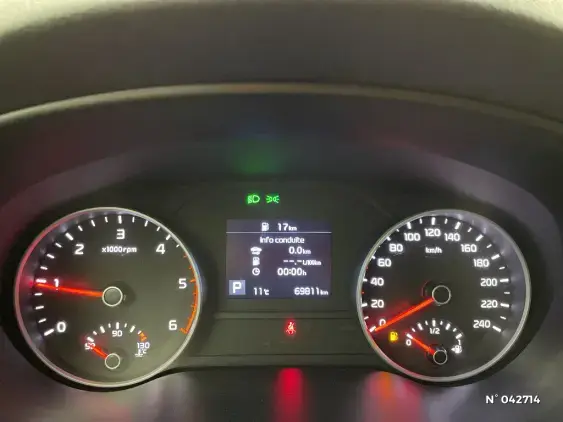 KIA SPORTAGE IV - voiture d'occasion - Photo 11