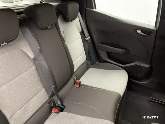 RENAULT CLIO V - voiture d'occasion - Photo 11