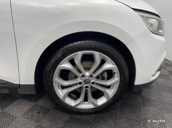 RENAULT GRAND SCENIC IV - voiture d'occasion - Photo 8