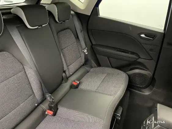 RENAULT CAPTUR II - voiture d'occasion - Photo 11