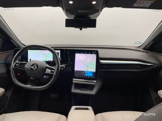 RENAULT MEGANE V - voiture d'occasion - Photo 9