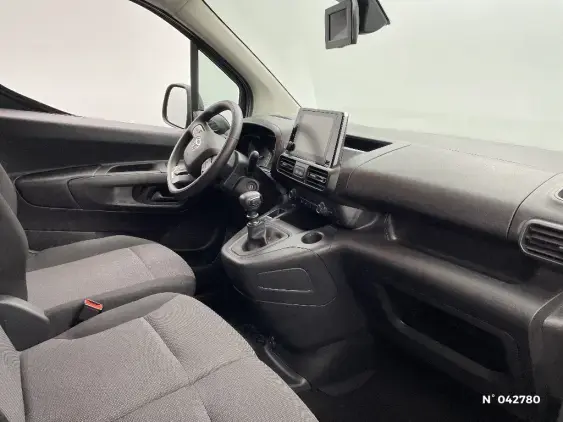 TOYOTA PROACE COMBI II - voiture d'occasion - Photo 9