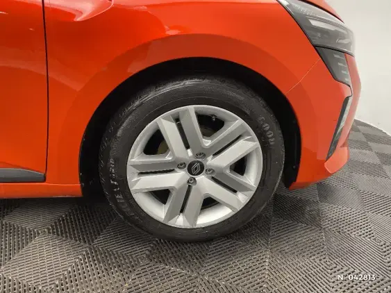 RENAULT CLIO V - voiture d'occasion - Photo 8