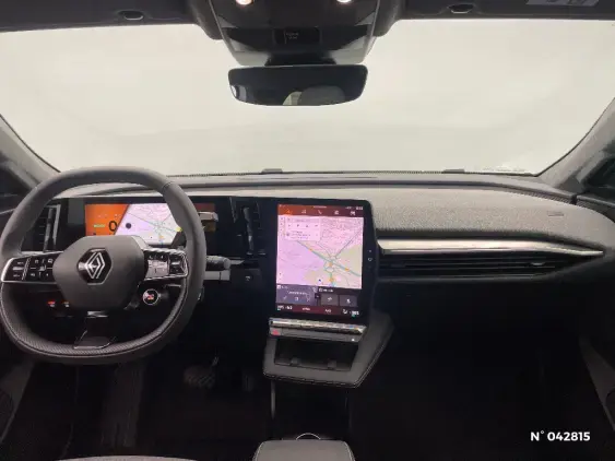 RENAULT SCENIC V ELECTRIQUE - voiture d'occasion - Photo 9