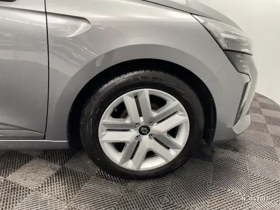 RENAULT CLIO V - voiture d'occasion - Photo 8